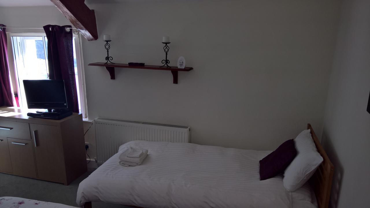 Black Bull Hotel Ланкастер Экстерьер фото